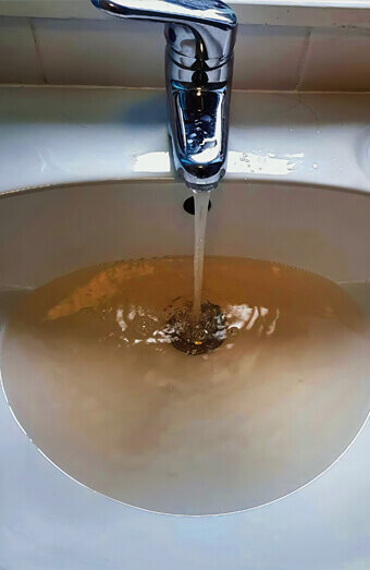 https://maylandsplumber.com.au/uploads/2025/06/blocked-drains-905984.jpg